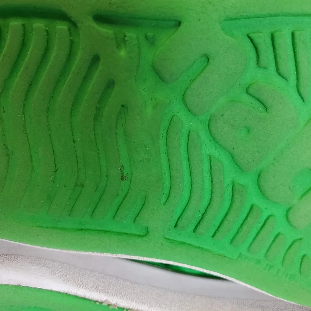 Size C6 Native Jefferson Grasshopper Green/Shell‎ White
